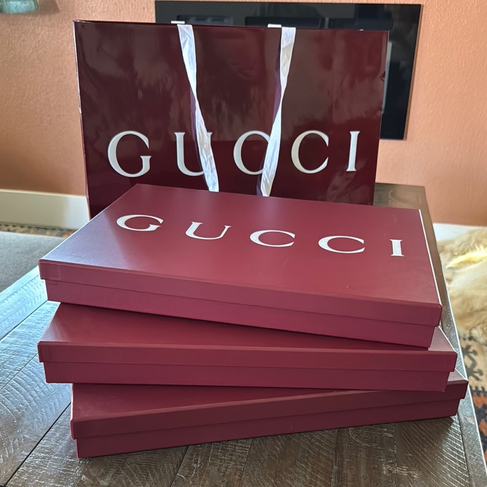 Gucci Maroon Gift Set with Bag